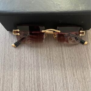 James Oro Brown Tint Authentic II